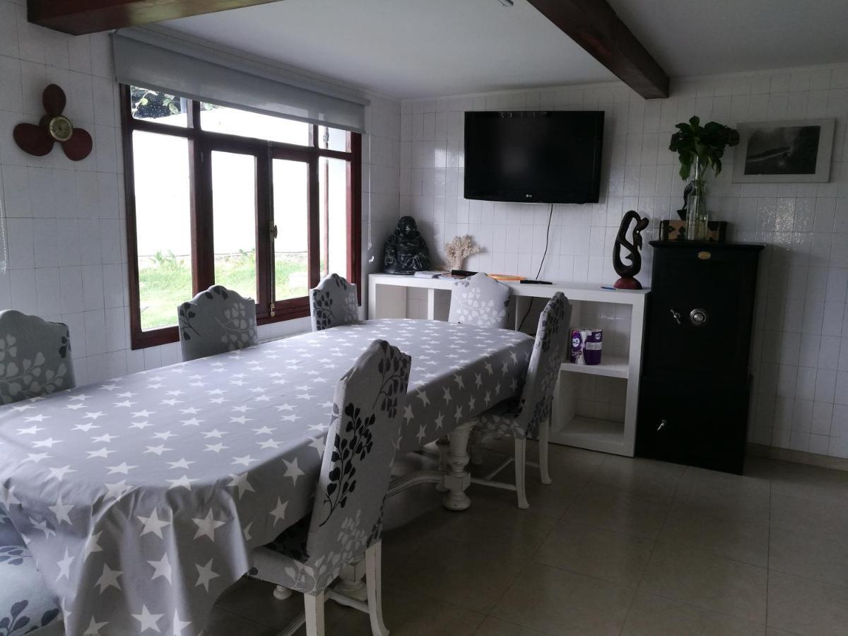 Casa A Pie De Playa De Carino Doninos Villa Ferrol Exteriör bild