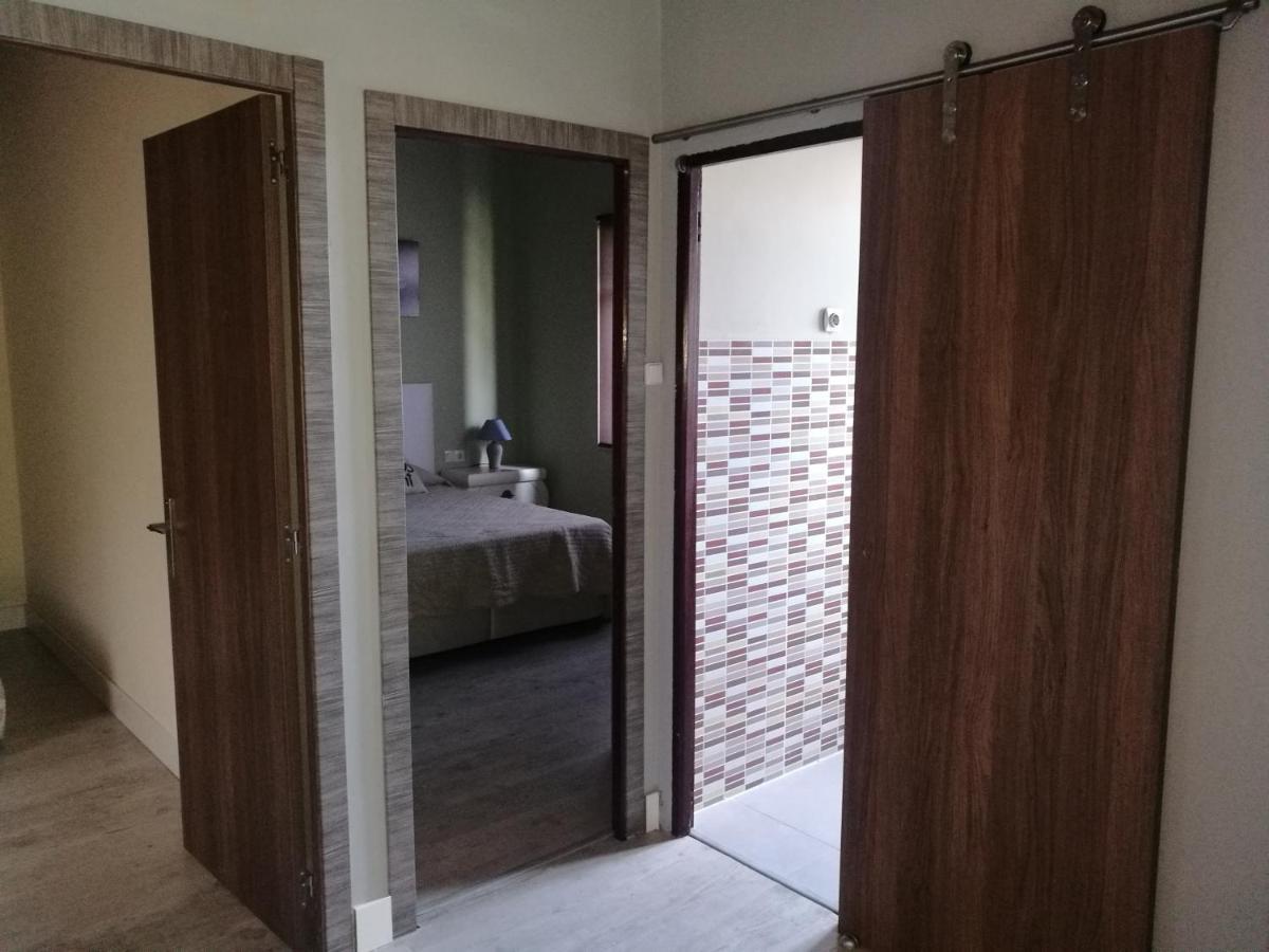 Casa A Pie De Playa De Carino Doninos Villa Ferrol Exteriör bild
